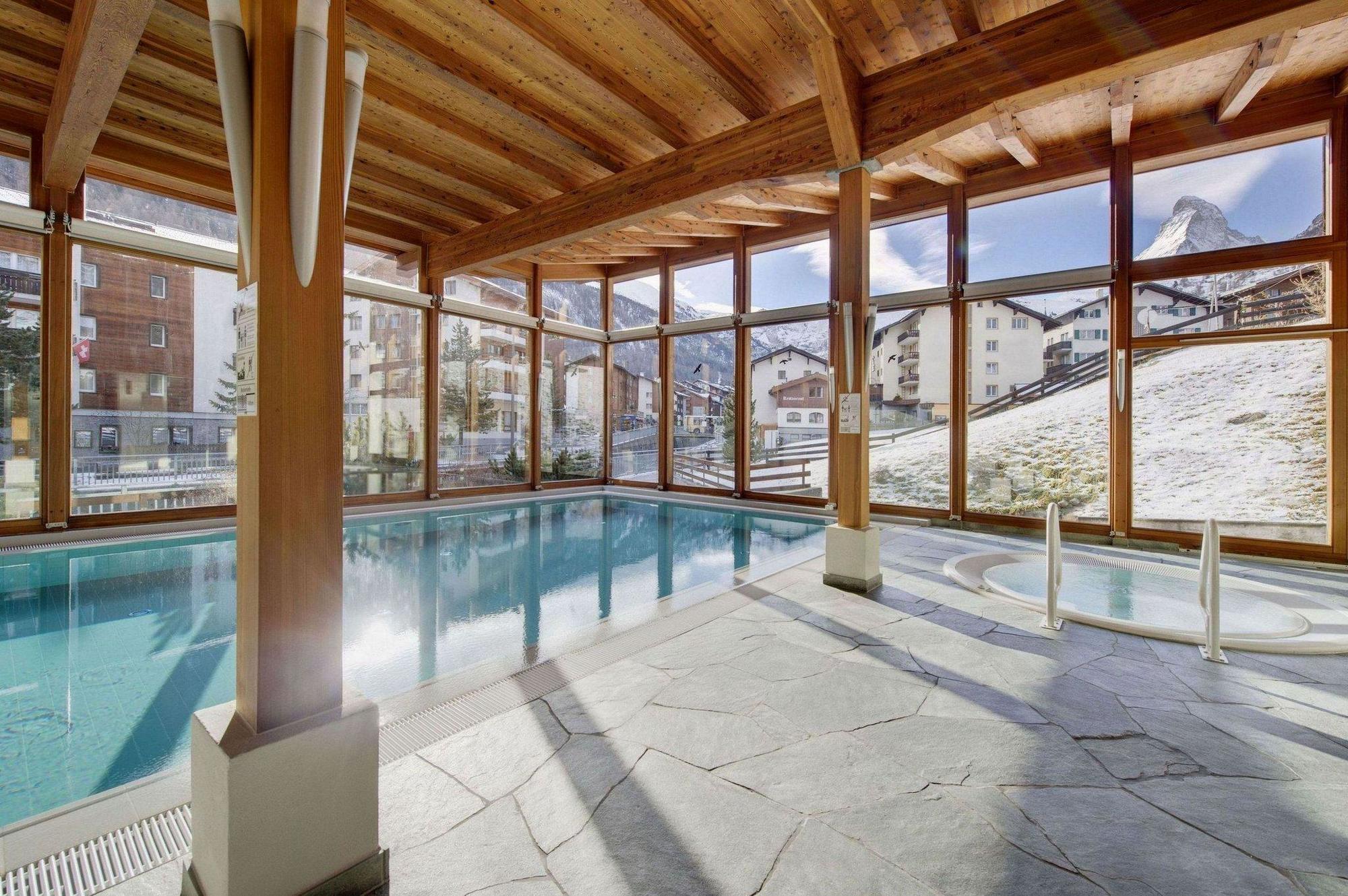 Hotel Metropol & Spa Zermatt Bagian luar foto